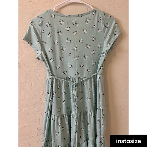 Hollister Mint Green Floral Dress - Picture 2 of 4